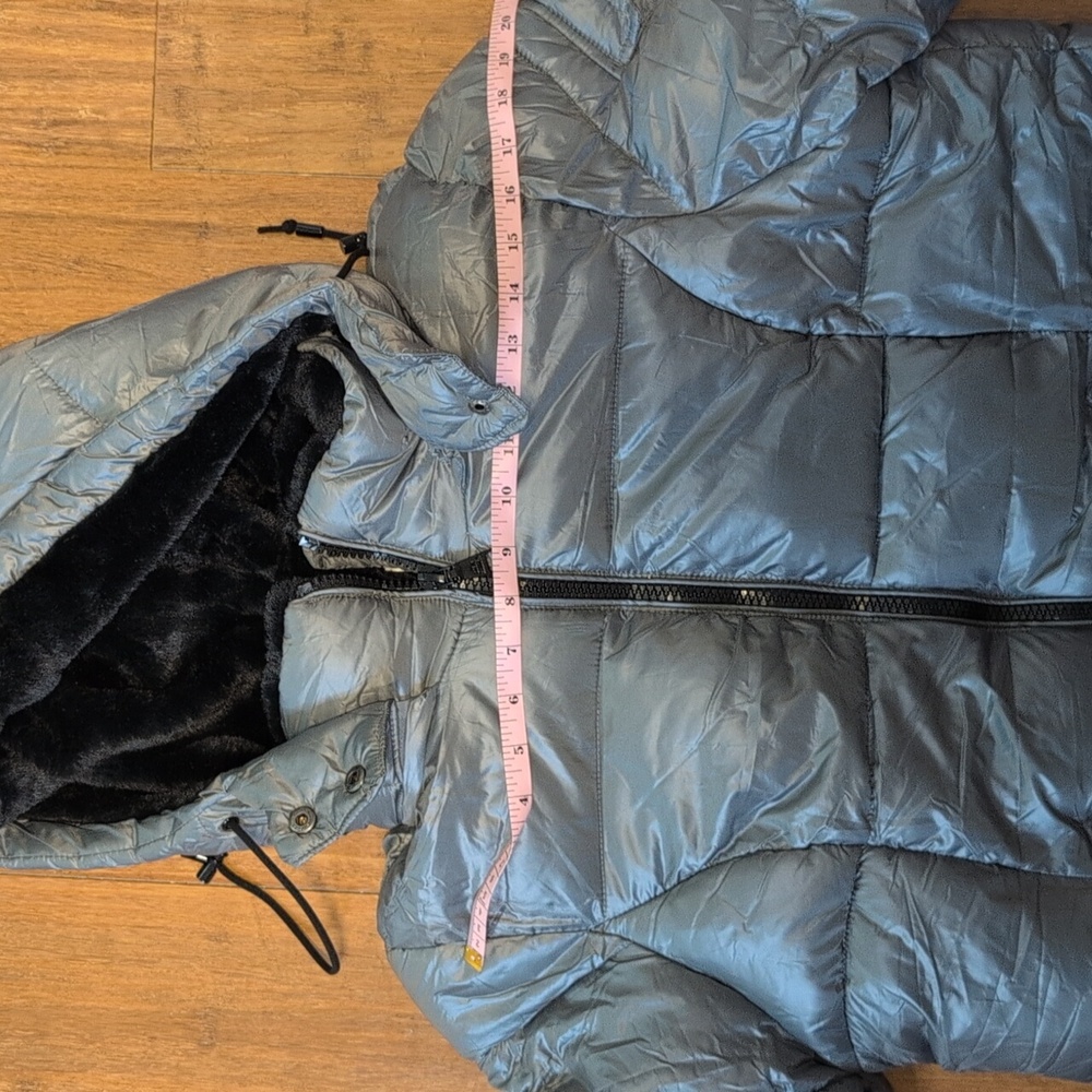 Steve Madden Silver Quilted Puffer Jacket Parka Faux Fur Lined NWT - Picture 10 of 15